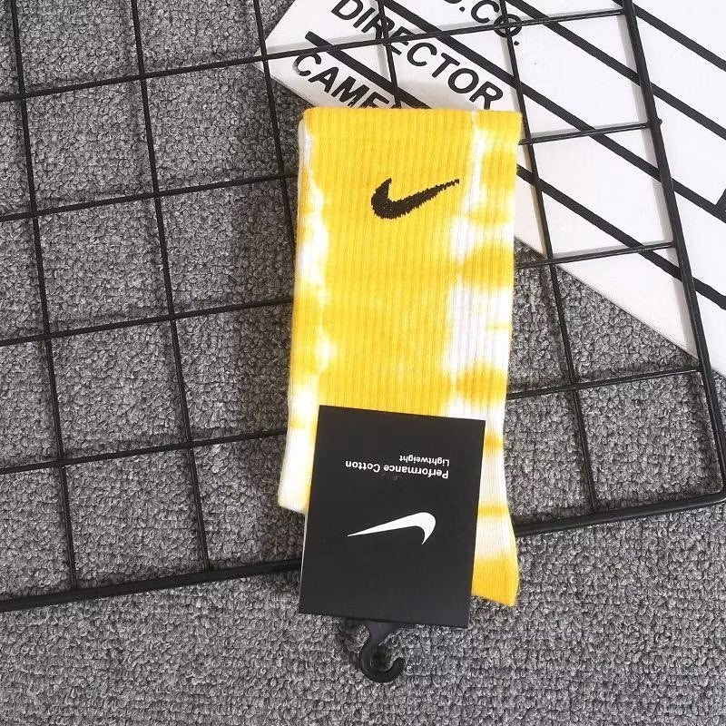 Nike Tie-Dye Yellow